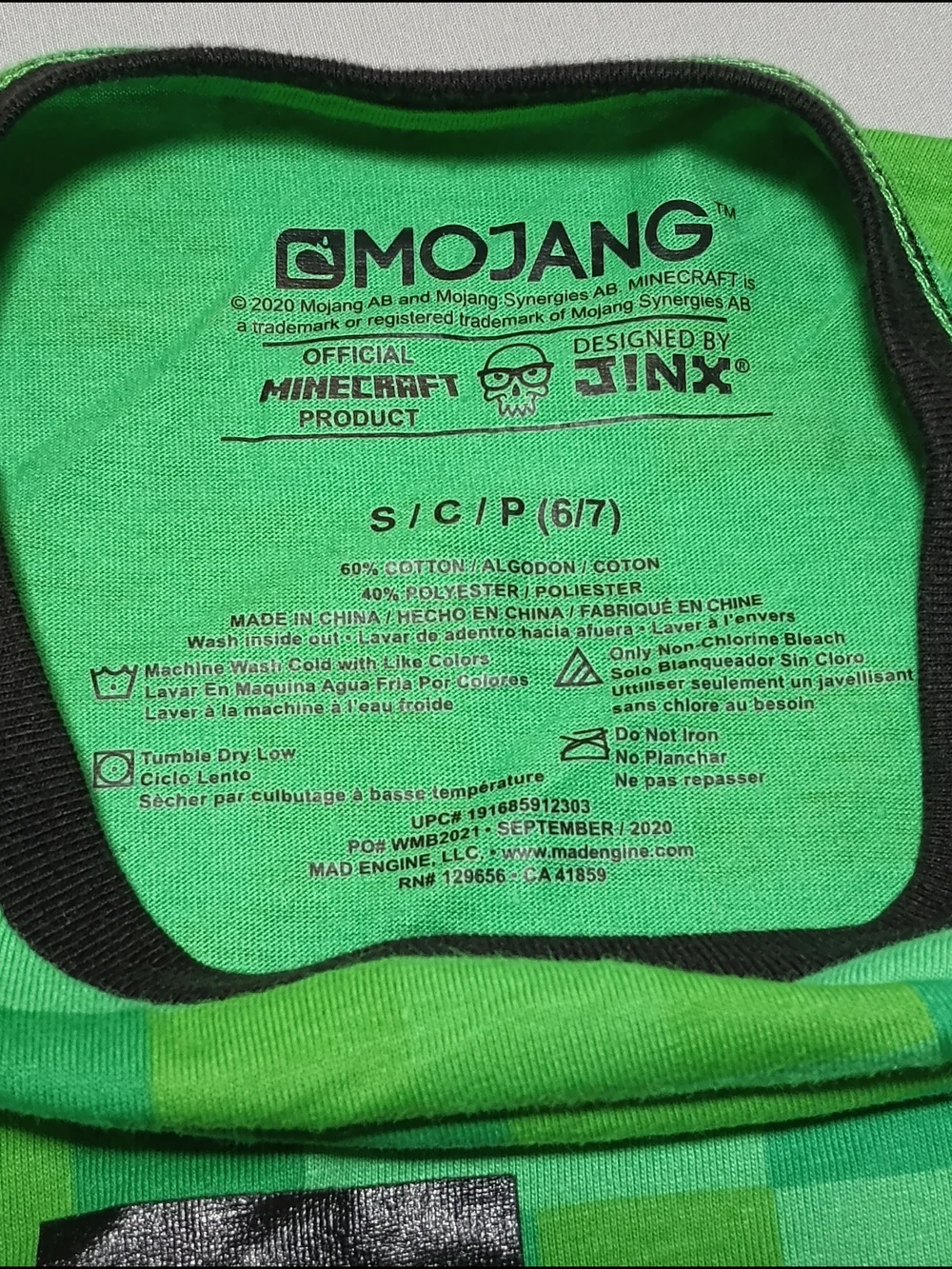 Mojang Boys' Minecraft Shirt
